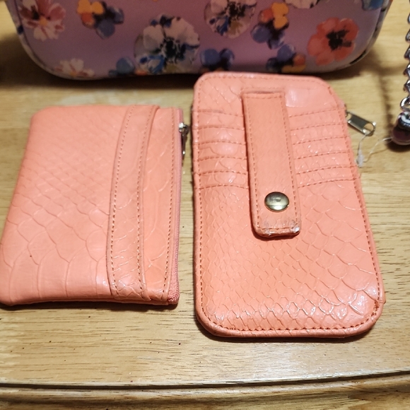 Nine West Lavender Floral Crossbody Bag with Multicolor Blooms - Picture 2 of 3